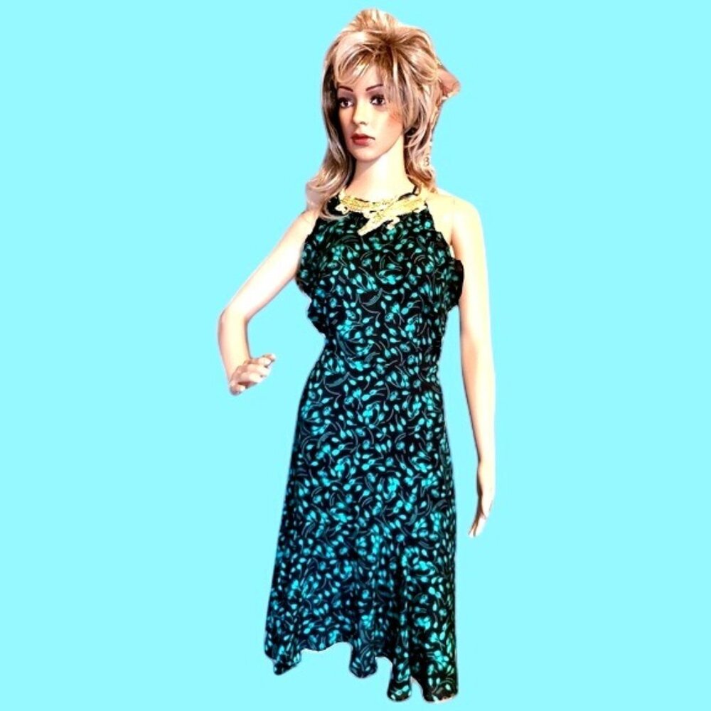 Who What Wear Women's Size Medium Mid Length Dress Think Spring